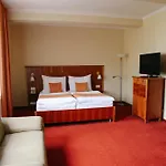 Hotel Plaza