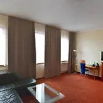Plaza Hotel 4*