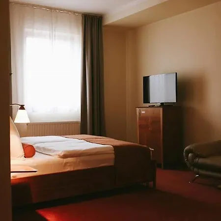 Hotel Plaza